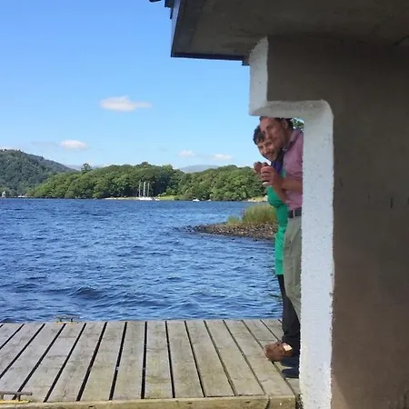 컨트리하우스 Windermere Motor Boat Racing Club 보우네스온윈더미어